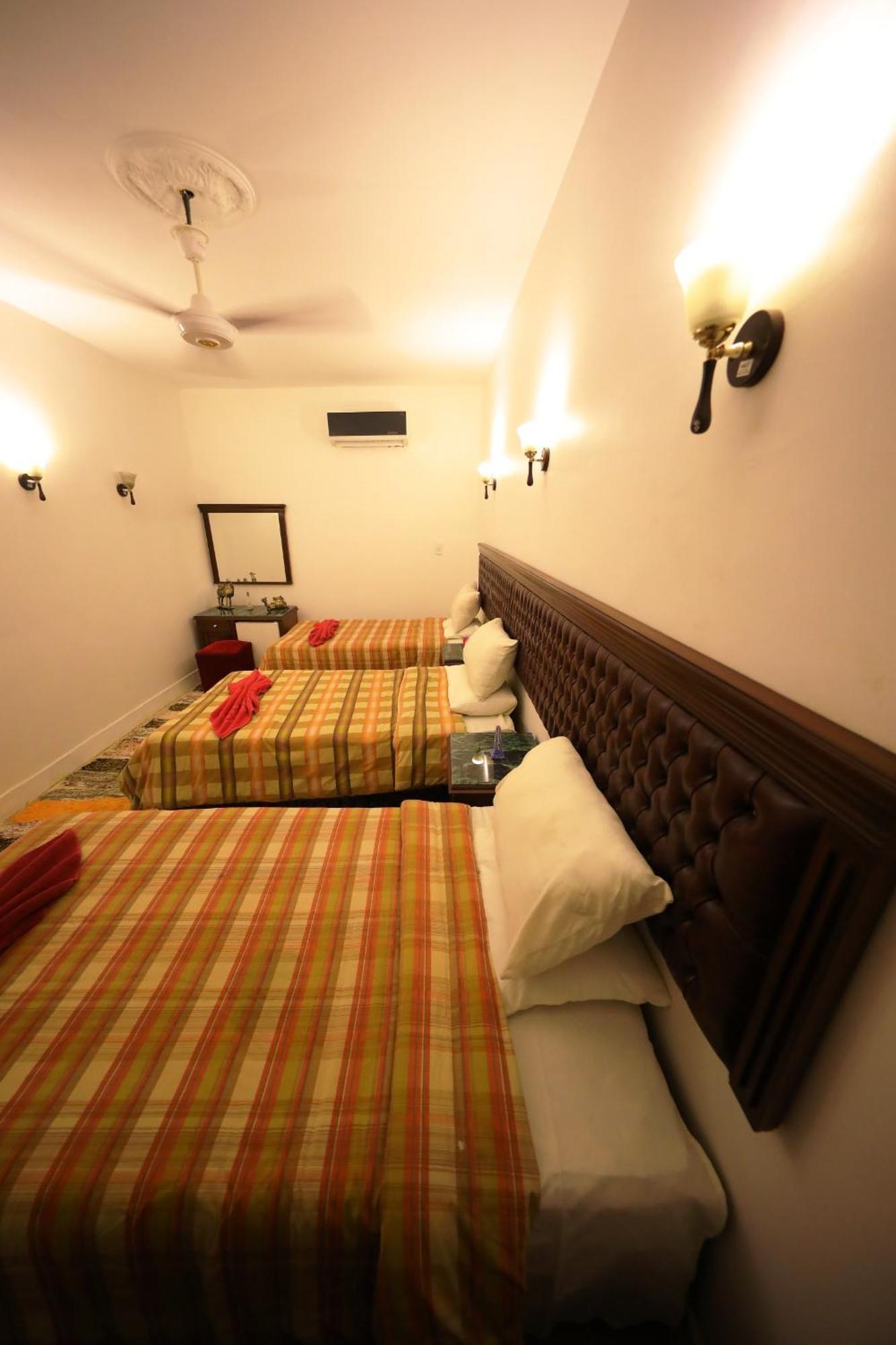 Pyramids Loft Guesthouse Каир Номер фото